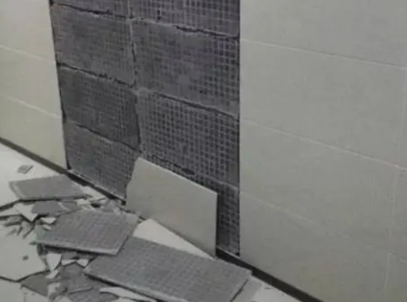 汉源瓷砖空鼓维修公司分享下汉源墙砖松动维修的知识